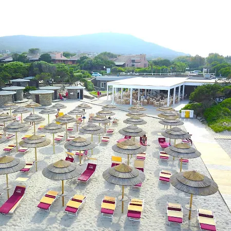 Club Esse Roccaruja Hotel