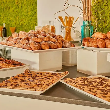 Club Esse Roccaruja 4*