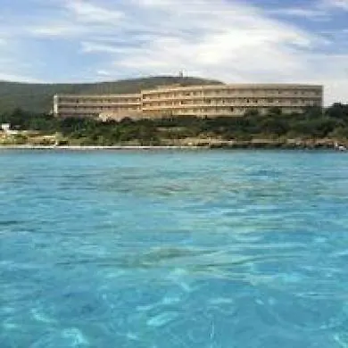 Club Esse Roccaruja 4*