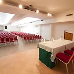 Club Esse Roccaruja Hotel