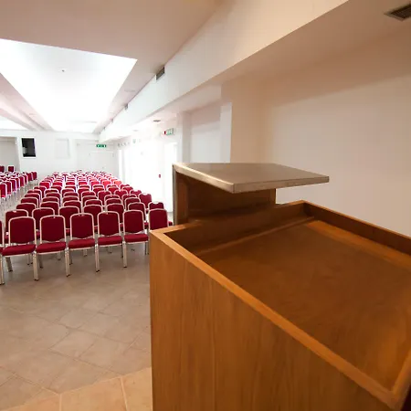 Club Esse Roccaruja סטינטינו