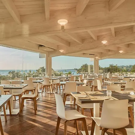 Club Esse Roccaruja 4* スティンティーノ